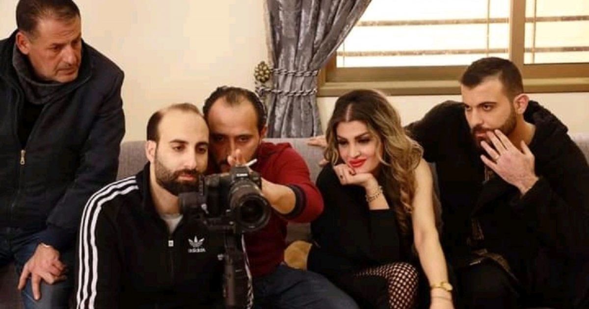 شاهد .. أسرة "باب الجمر" تنتهي من تصوير كامل العمل