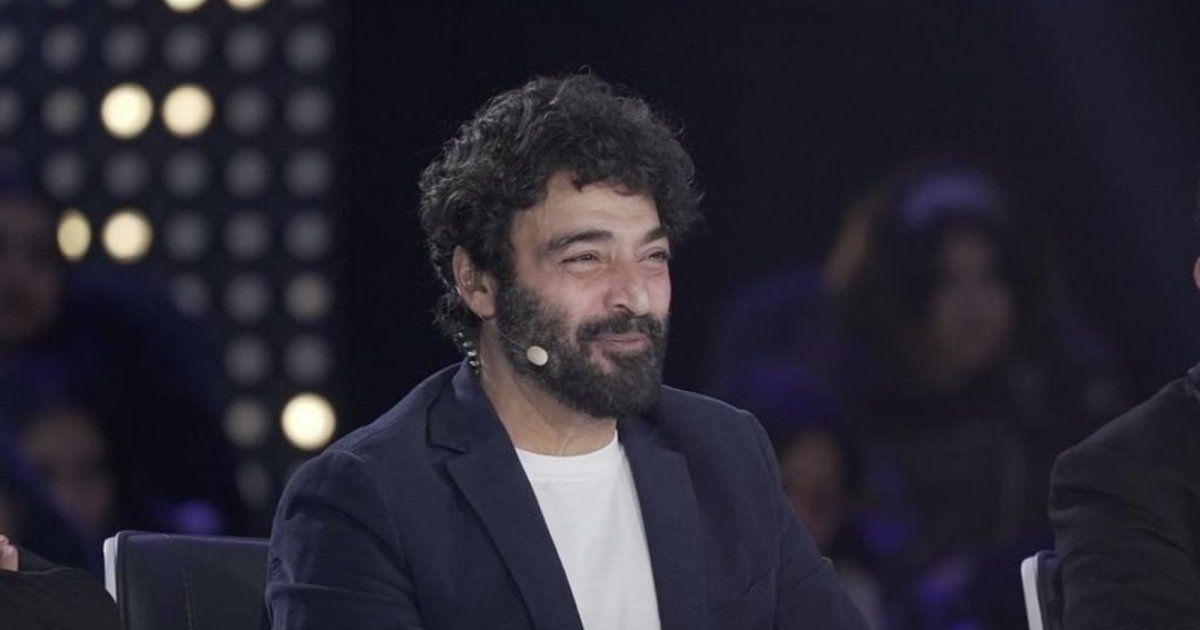 شاهد .. حميد الشاعري يحتفل بخطوبة إبنته- بالصور