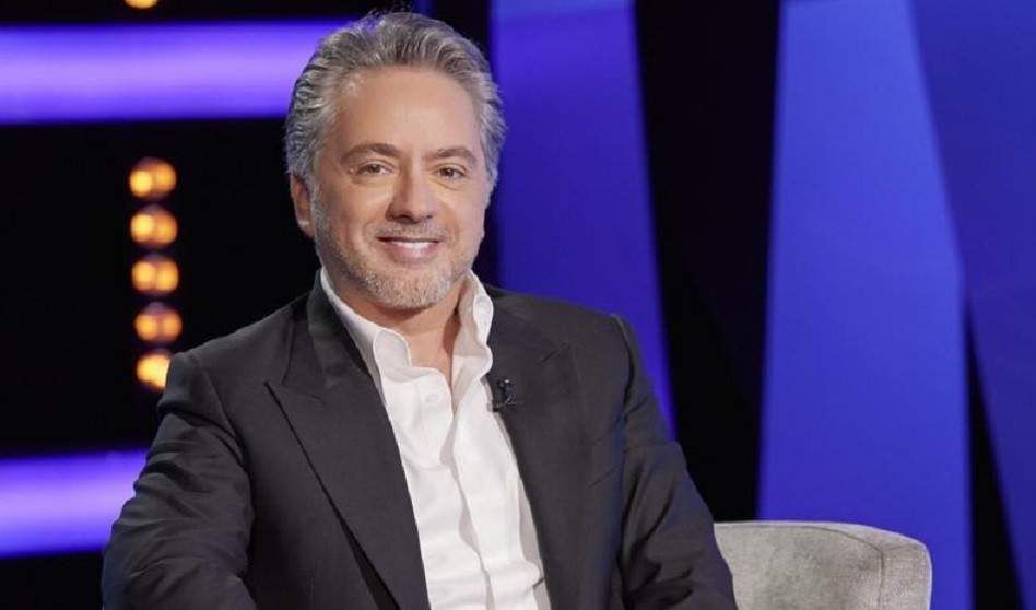 شاهد .. بالفيديو - هكذا يعبّر مروان خوري عن حبه للدنيا