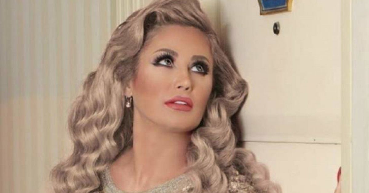 شاهد .. بالصور- ريم نصري تعايد نفسها في عيد ميلادها