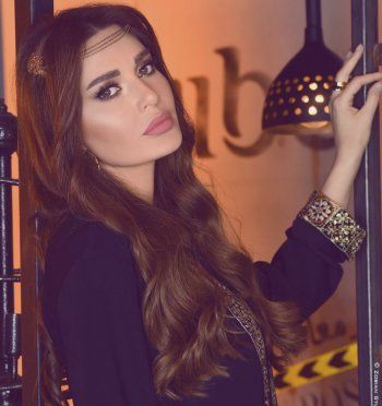 شاهد .. سيرين عبد النور تعايد الجمهور بحلول شهر رمضان بهذه الصورة