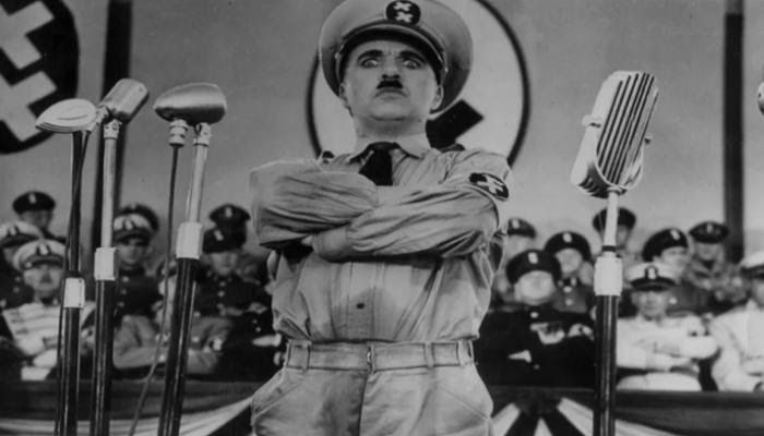 تشارلي شابلن يساند مصر بقوة ضد العدوان الثلاثي 1956