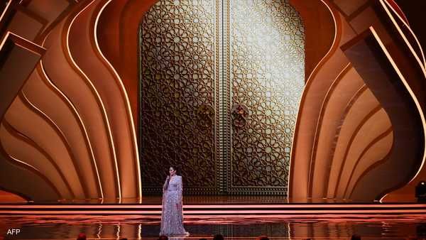 بالصور.. شريهان مفاجأة قرعة كأس العالم قطر 2022