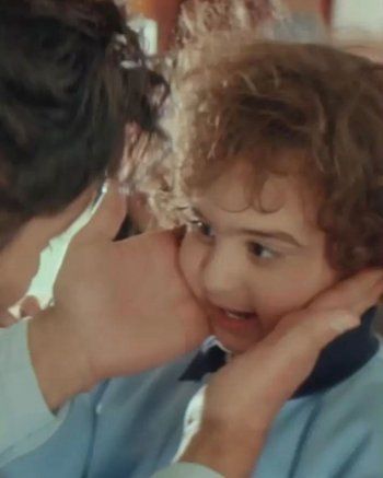 شاهد .. أول ظهور لأبناء تامر حسني يشعل مواقع التواصل..هكذا بدا معهم بالصور!