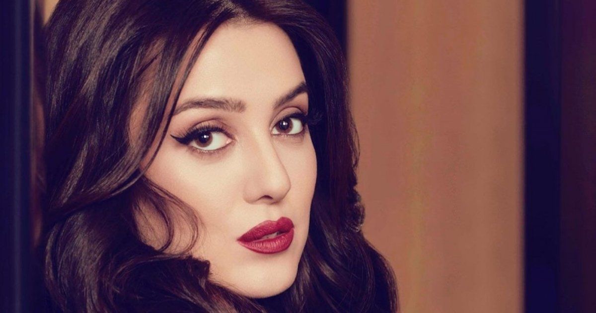 شاهد .. كندة علوش تناشد متابعيها للتبرع للكلاب الجائعة