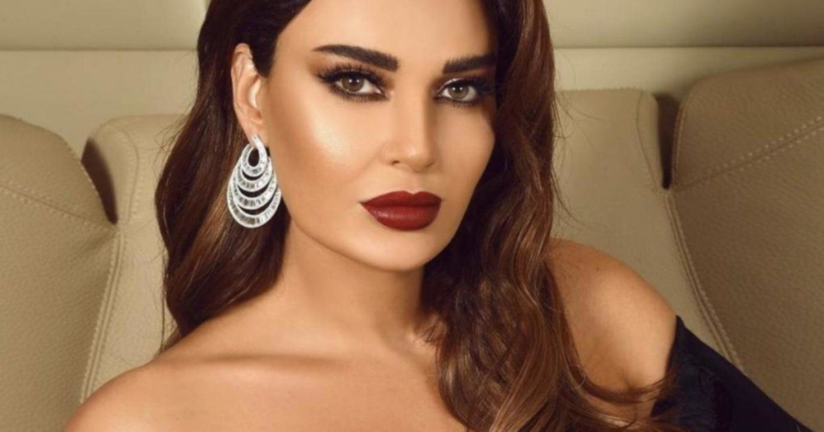 شاهد .. سيرين عبد النور تعايد الجمهور بحلول شهر رمضان بهذه الصورة