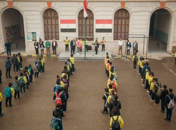 شاهد .. أكرم حسني يعلق على سخرية حميد الشاعري وأمير طعيمة منه في "الدوم" ضمن "مكتوب عليا"