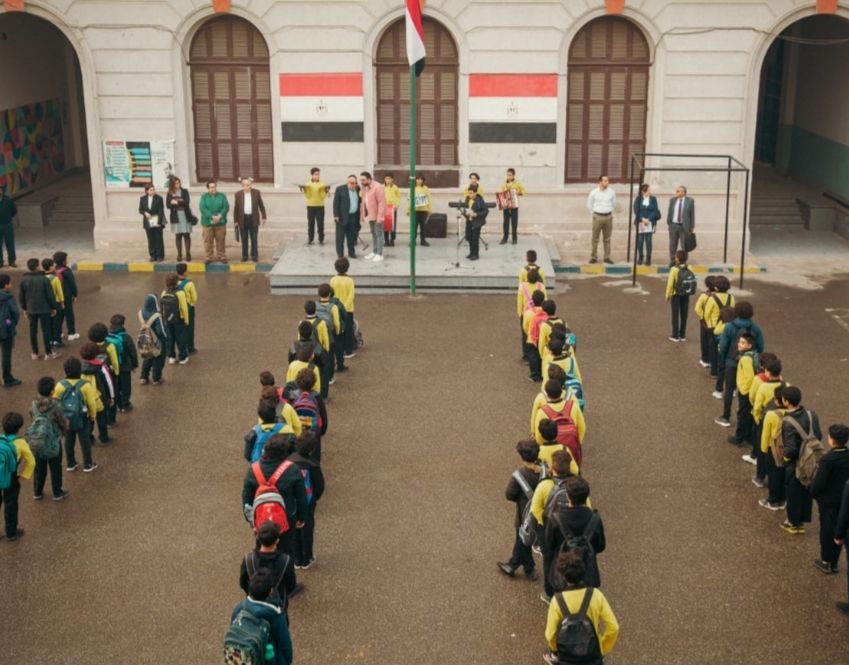 الحلقة الأولى من “مكتوب عليا” .. الشاعري وطعيمة يسخرون من أكرم حسني