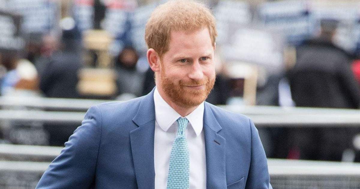 شاهد .. الأمير هاري يشعر بندم كبير لهذا السبب