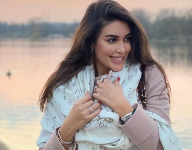 ياسمين صبري تسحر متابعيها بدون ماكياج- فيديو وصور