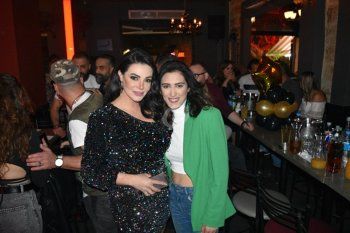 شاهد .. خاص وبالصور- بأجواء حماسية.. هكذا إحتفلت نانسي نصر الله بعيد ميلادها