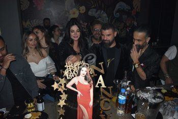 شاهد .. خاص وبالصور- بأجواء حماسية.. هكذا إحتفلت نانسي نصر الله بعيد ميلادها