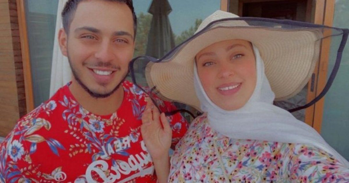 شاهد .. صورة تحدث جدلاً .. هل زوجة الوليد مقداد حامل بطفلهما الاول؟