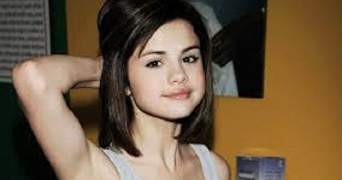 شاهد .. سيلينا غوميز تحتفل بإطلاق منصتها الخاصة بالصحة العقلية