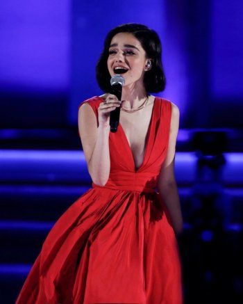 شاهد .. بالصورة - ثلاث نجمات يلبسن من مصممين لبنانيين خلال الغرامي 2022