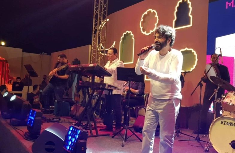 حميد الشاعري وهشام عباس يخطفان الأنظار في سهرة رمضانية مبهجة -صور