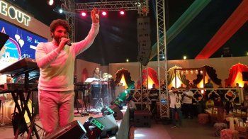 شاهد .. بالصور - حميد الشاعري وهشام عباس يخطفون الأنظار في سهرة رمضانية مبهجة