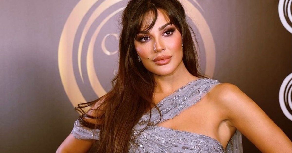 شاهد .. نادين نسيب نجيم تتألّق باللون الأبيض.. شاهدوا إطلالتها