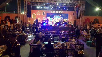 شاهد .. بالصور - حميد الشاعري وهشام عباس يخطفون الأنظار في سهرة رمضانية مبهجة