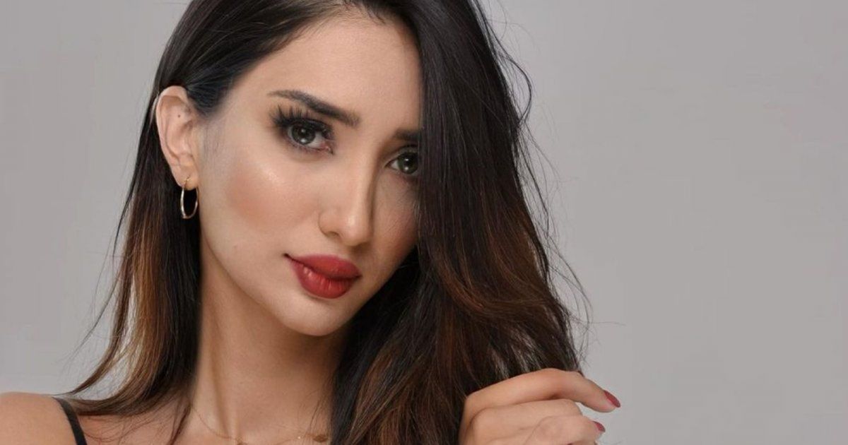 شاهد .. ملكة جمال العرب شروق الشلواطي تحصل على الإقامة الذهبية في دبي-بالصورة