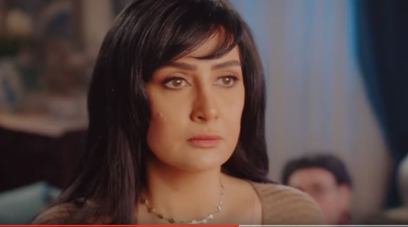 غادة عبدالرازق قاعدة في البيت تتكتك ليكم يا نجوم