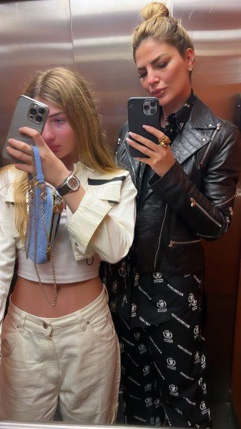 شاهد .. نور إبنة ساندرا رزق كبرت وأصبحت شابة.. جمالها يخطف الأنظار!