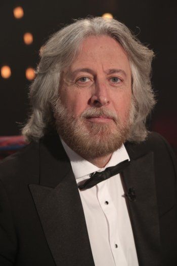 شاهد .. صباح "الأسطورة" لا تغيب.. و"تياترو" مع جمال فياض وحبيبة طرّاب يستذكرها