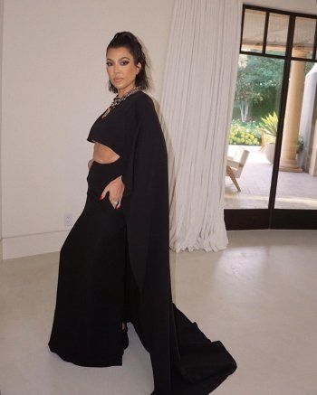 شاهد .. بعد زواجها.. هكذا أطلت كورتني كادراشيان!