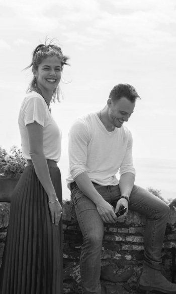 شاهد .. كرم بورسين بعلاقة حب جديدة.. وهذه حبيبته