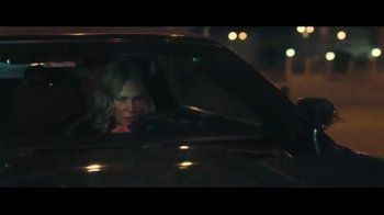 شاهد .. بالصور- شيرين رضا في مطاردة على الطريق السريع بعدما ظهرت مع فيفي عبده!