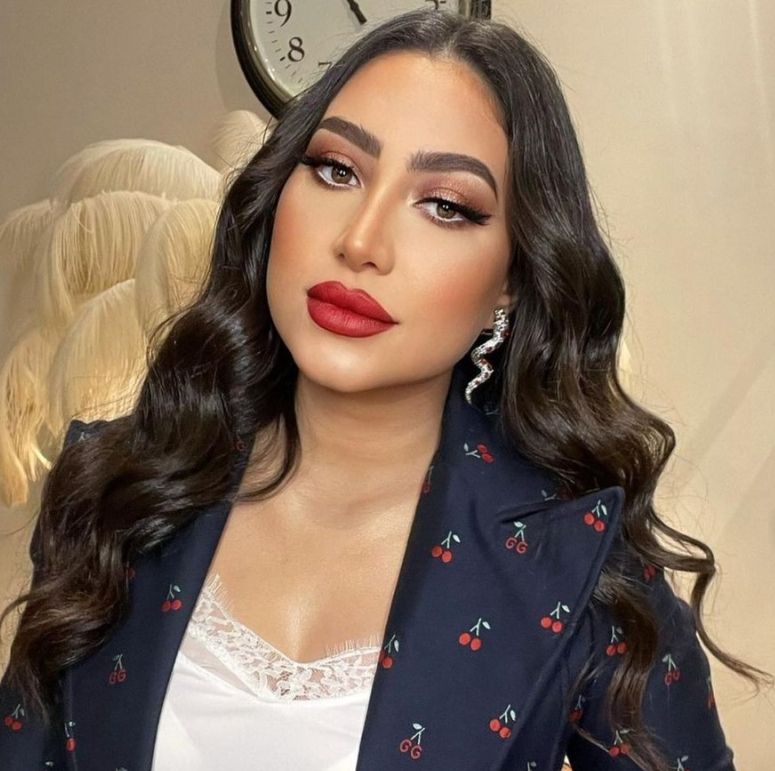 بإطلالة كلاسيكية .. بوسي تسحر متابعيها في احدث ظهور لها- شاهد