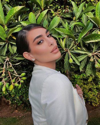 شاهد .. ياسمين صبري تخطف الأنظار بأناقتها.. وتسريحة شعرها مميزة