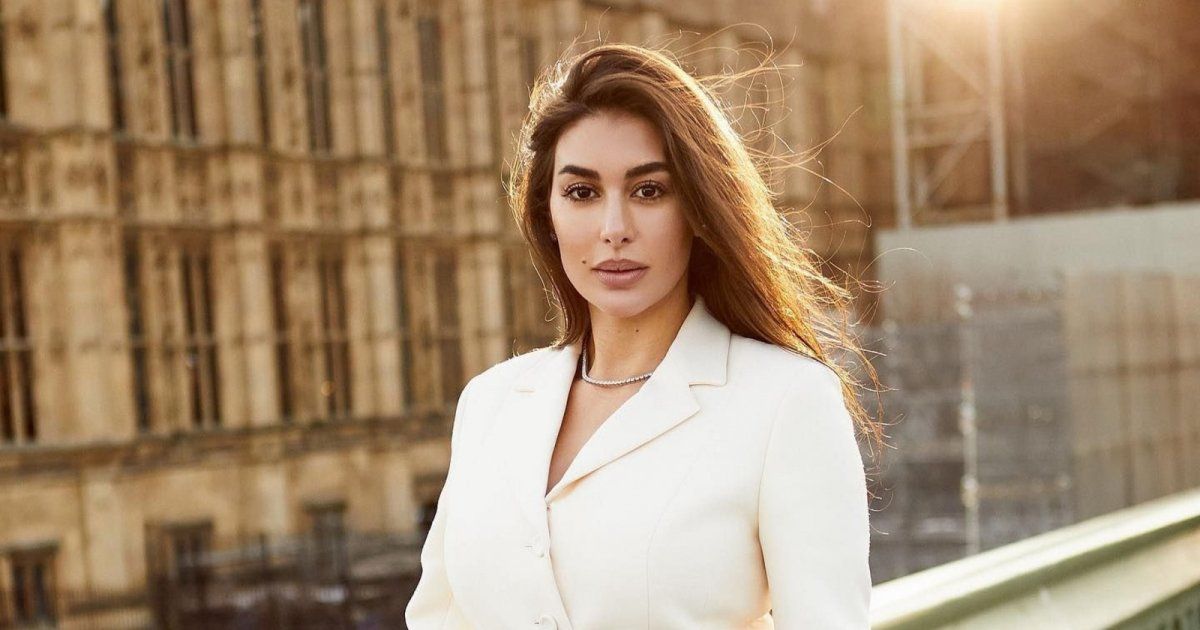 شاهد .. ياسمين صبري تخطف الأنظار بأناقتها.. وتسريحة شعرها مميزة