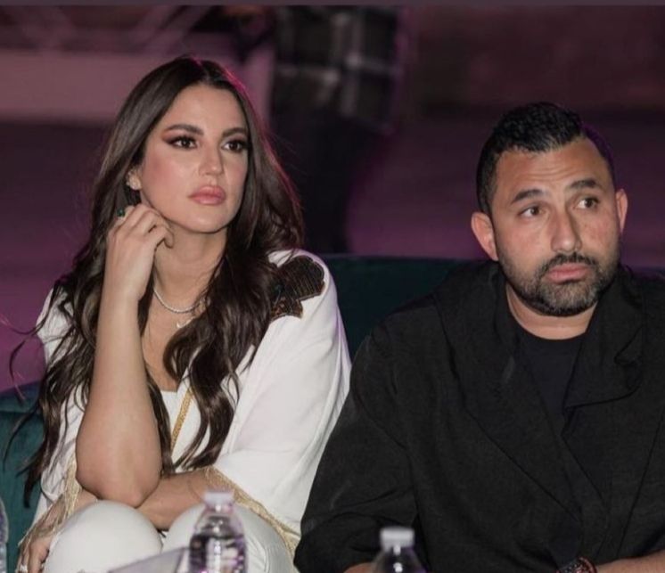 درة تخطف الانظار برفقة زوجها في احدث ظهور لها- شاهد