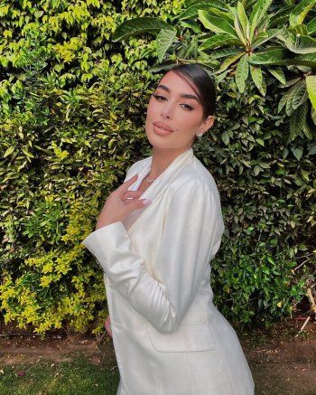 شاهد .. ياسمين صبري تخطف الأنظار بأناقتها.. وتسريحة شعرها مميزة