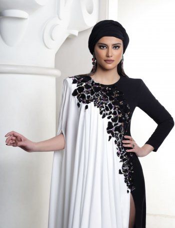 شاهد .. أنطوان القارح يطلق مجموعة "أناديل" الرمضانية