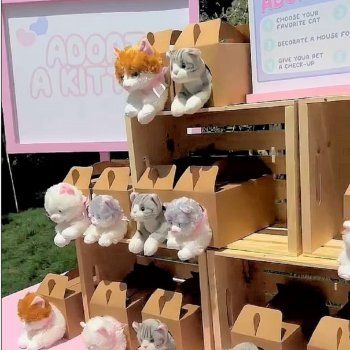 شاهد .. بالصور - كلوي كارداشيان تبذخ في الإحتفال في عيد ميلاد إبنتها