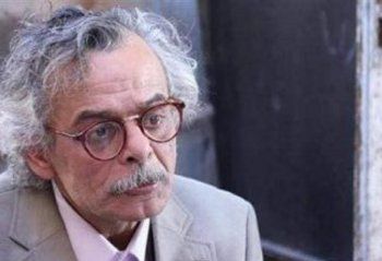 شاهد .. سامر اسماعيل عن فايز قزق: "كان والدي في الواقع وفي التمثيل"