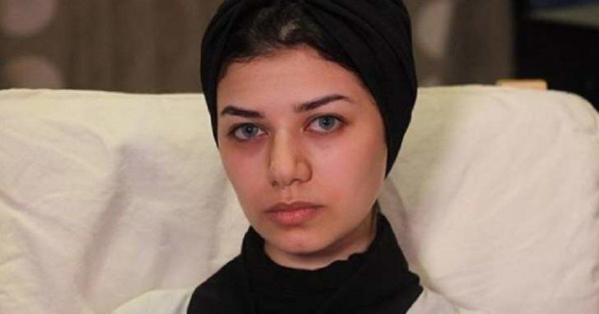 شاهد .. بعد أزمة صورها من دون حجاب... نجلاء عبد العزيز تدخل في علاقة مع رجل أعمال سعودي؟