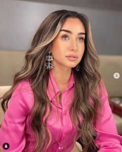 اتفرج – هنا الزاهد تتألق بالبينك الجرئ