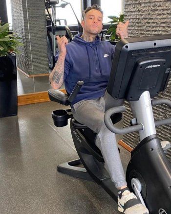 شاهد .. بالصور- أجمد الفيشاوي يستعرض لياقته البدنية في أحدث ظهور له