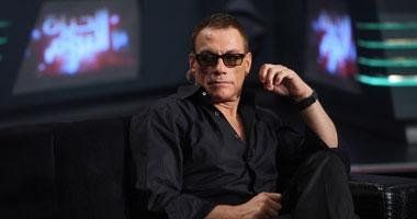 شاهد .. هكذا رد مدير أعمال فان دام على حذفه المنشورات المتعلقة ببرنامج "رامز موفي ستار"