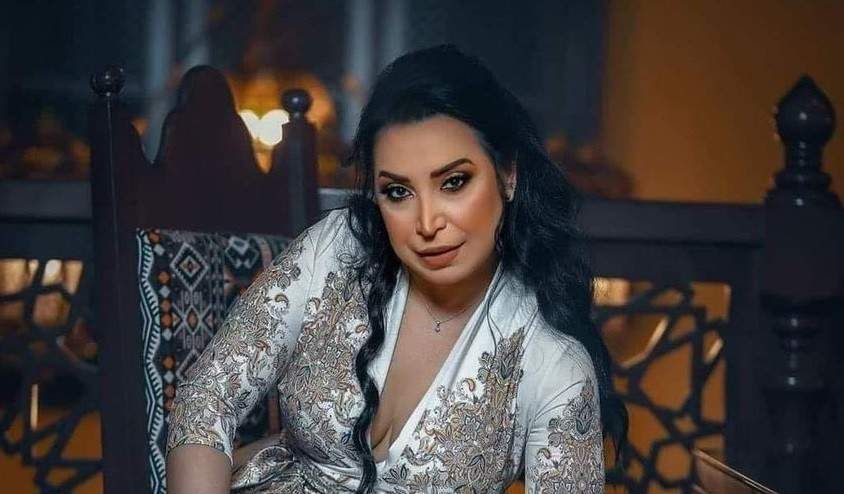 شاهد .. هويدا يوسف تكشف عن رغبتها بالزواج مجدداً وارتداء الفستان الأبيض