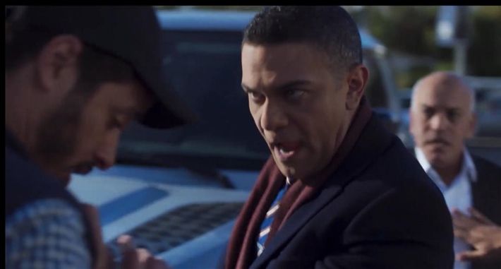 ضرب آسر ياسين في “سوتس بالعربي”