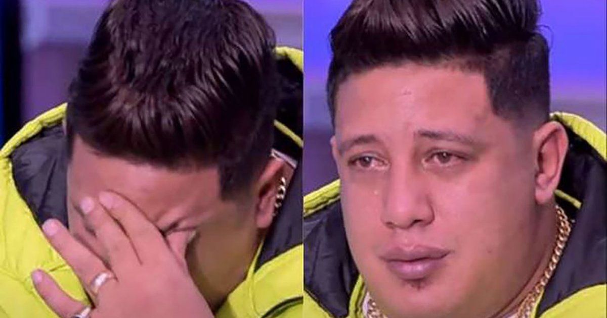 شاهد .. بالفيديو- حمو بيكا ينهار بالبكاء "مش مسامح هاني شاكر ليوم الدين"