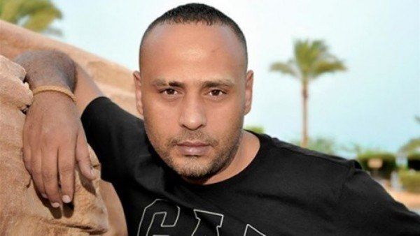 شاهد .. محمود عبد المغني يكشف هذه الأسرار عن حياته الزوجية