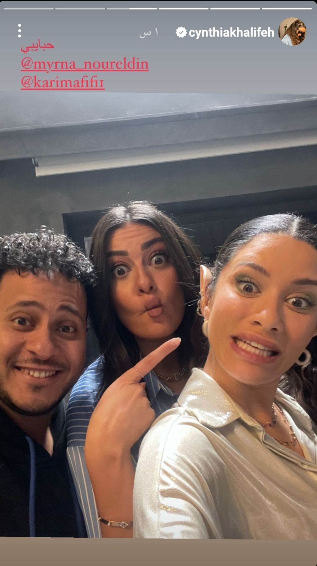 سينتيا خليفه تتألق في كواليس “ديما عامر” – شاهد