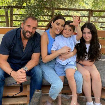 شاهد .. سيرين عبد النور تحتفل بعيد الفصح بصورة عائلية