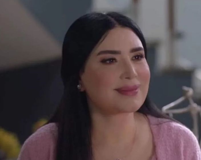 عبير صبري تشوق جمهورها لاحداث مسلسل “يوتيرن” – شاهد