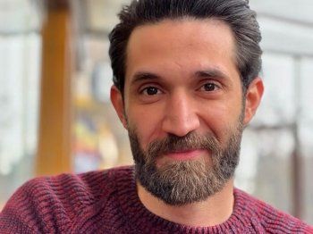 شاهد .. خاص- بعد أن أحدث جدلاً.. هافال حمدي يعلق على مشهد عناقه لـ ترف التقي